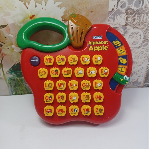 VTECH ALPHABET APPLE Preschool Learning Toy ABCs Phonics LIGHTS MUSIC pre-owned - Picture 1 of 7